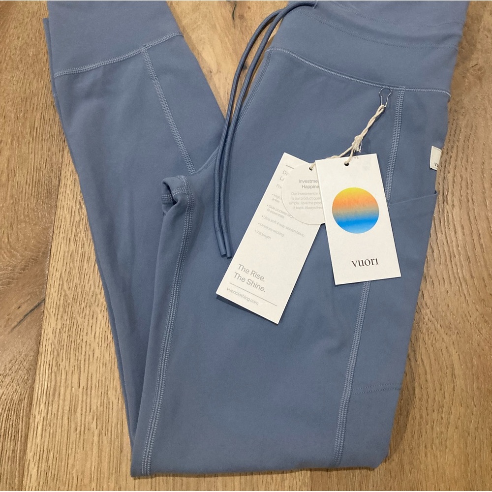 NWT VUORI DAILY POCKET LEGGING